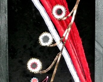 32-Sekunden-Pause - Faserkunst und Leder-Wandbehang