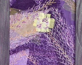 Just Purple - Stoff- und Faser-Handarbeit-Wandbehang