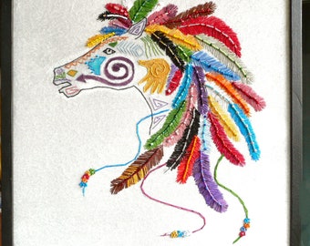 Rainbow Ashva -- Pferd Textile Art Wandbehang