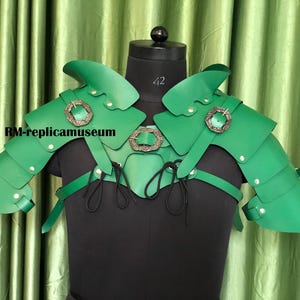Medieval Leather Shoulder Armor w/Gorget Viking Cosplay Samurai Armour, Ren Faire LARP Knight, Renaissance Viking Costume Medieval Pauldron