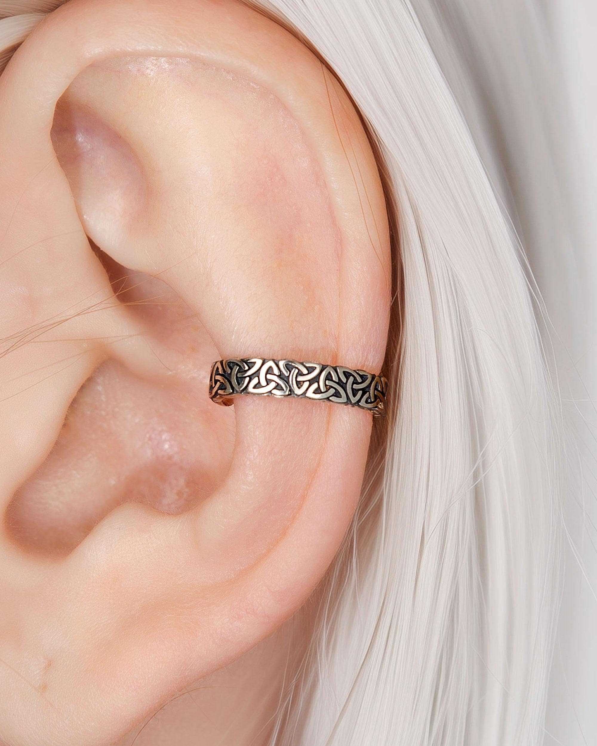 Helix Manschette Aus 316L Chirurgenstahl – Schlichtes Schild-Design, 8 Mm Lang, 16G (1,2 Mm)