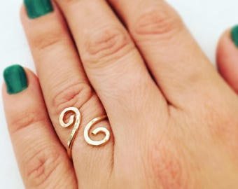 Ring for women, Gold ring, Gold ring for women, Gold filled ring, Spiral ring, Statement ring, Hammered Ring, Boho jewelry, Open ring