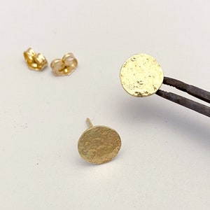 Gold stud earrings, 14K post earrings, Tiny gold earrings, Solid gold earrings, Round gold studs, Hammered stud earrings, Second hole studs