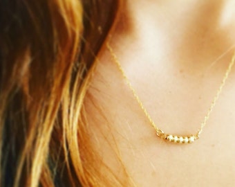 Collana in oro delicato, Collana piena d'oro, Collana d'oro semplice, Collana minimalista, Collana a strati, Collana di perline, Collana per donna