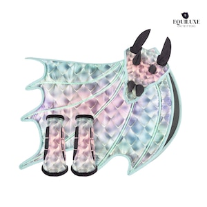 Iridescent dragon saddle pad set with wings and unicorn horn for horses