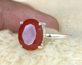 Anello in agata yemenita rossa naturale: anello a griffe in argento sterling 925 realizzato a mano.
