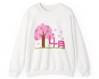 Sudadera April Sakura, cuello redondo con estampado de flores de cerezo japonesas, ropa estética de primavera, regalo para amantes de Japón, sudadera unisex Gildan 18000