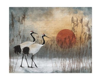 Rompecabezas de elegantes grullas de corona roja al atardecer, arte tradicional japonés, paisaje invernal de marisma, regalo relajante para la meditación.