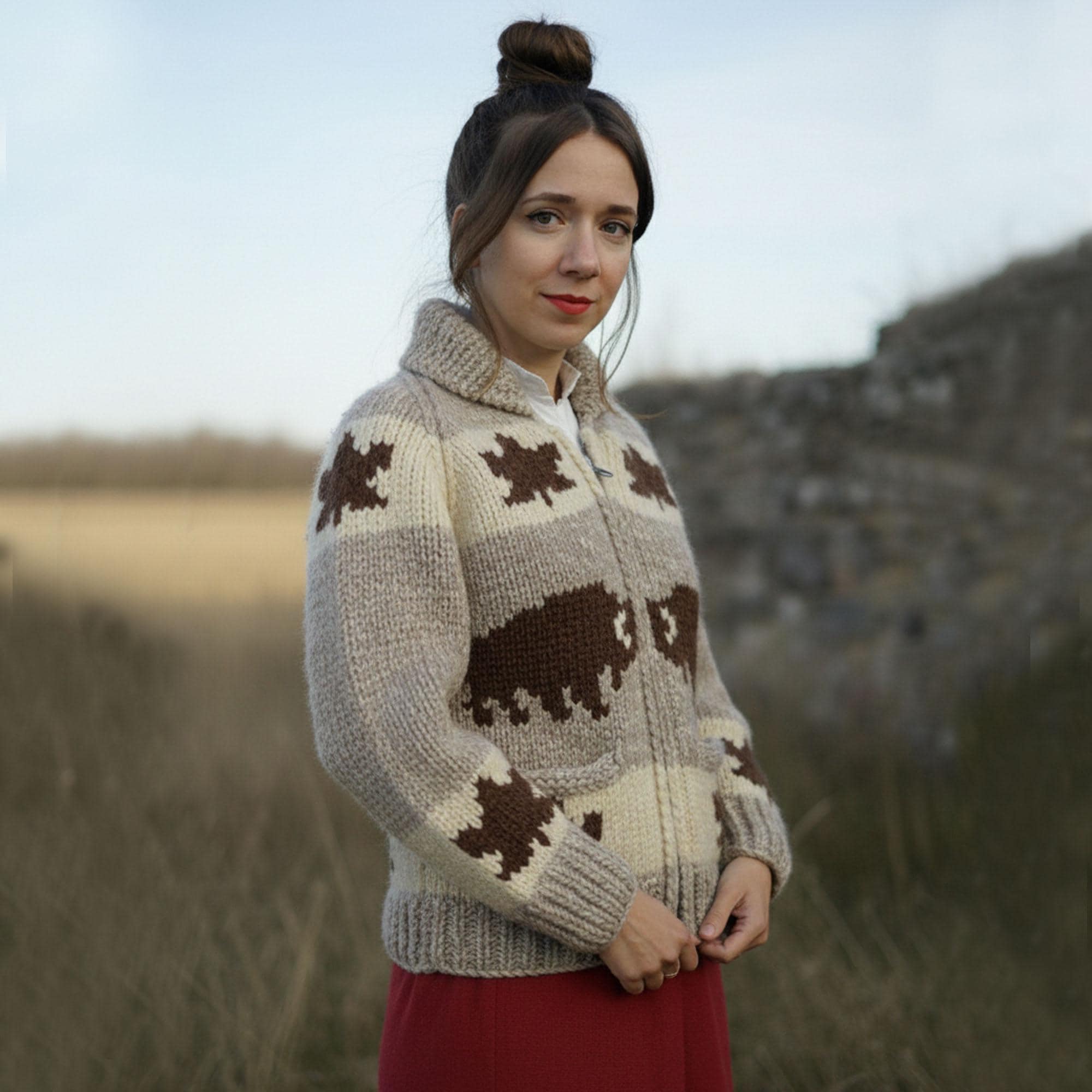 80s TUAK Cowichan Wool Sweater Small | Hand Knit Canadian Zip