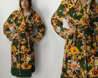 60s Vintage Finland Chenille Bathrobe – Luxury Floral Colorblock Robe – Soft Retro Housecoat – Made in Finland Loungewear