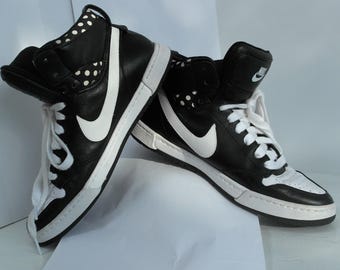 Buty do koszykówki Nike Y2K za kostkę, czarno-białe – trampki w stylu vintage, rozmiar US 7 / UK 4.5 / EU 38 / 24 cm