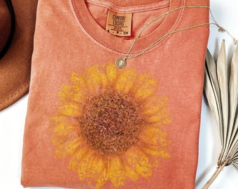 Flower Sunflower Summer T-Shirt, Rustic Tee, Vintage Sunflower Summer Shirt, Summer Garden Shirt, Sunflower Gift Summer Tee, Sunflower Shirt