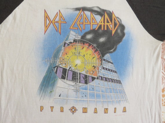 Original DEF LEPPARD 1983 Tour vintage T SHIRT - image 1