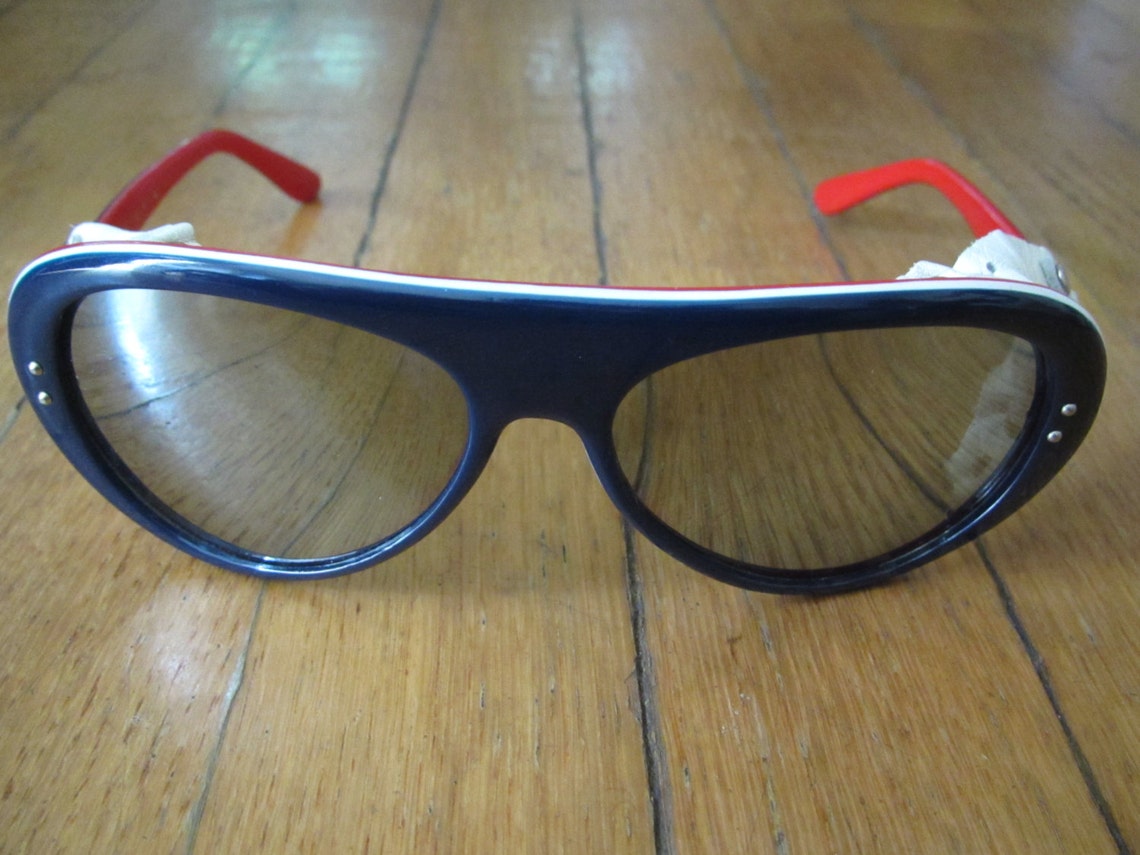 i ski glasses