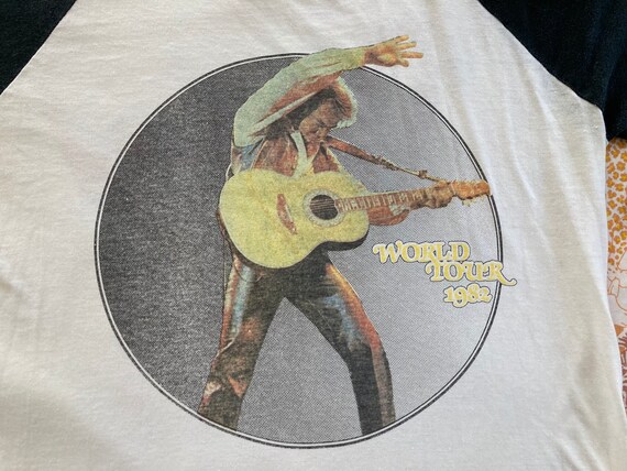 Original NEIL DIAMOND 1982 Tour vintage T SHIRT - image 1