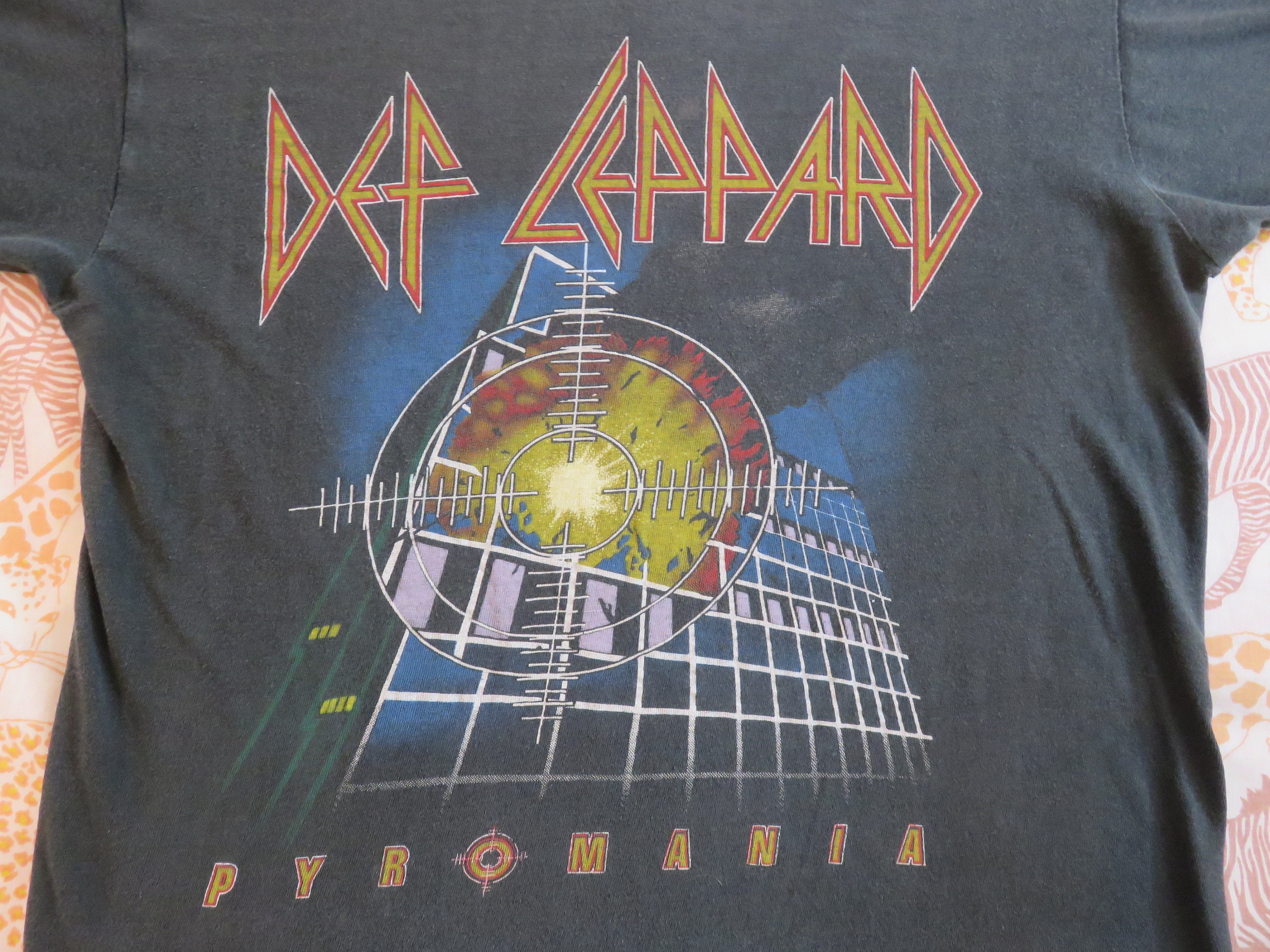 Original DEF LEPPARD 1983 Tour T SHIRT Vintage Tee - Etsy Original DEF LEPPARD 1983 Tour T SHIRT Vintage Tee - Etsy