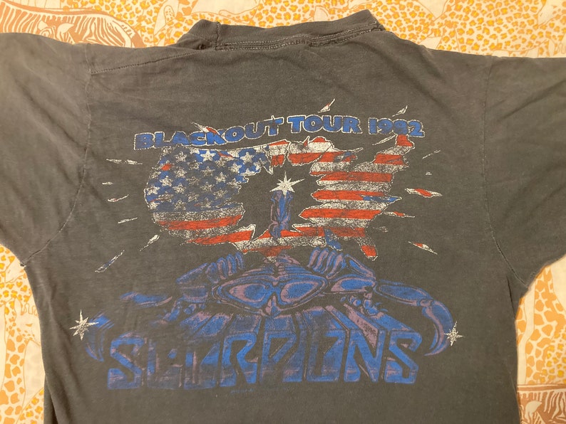 Original SCORPIONS vintage 1982 tour T SHIRT image 8