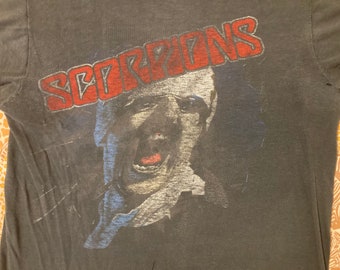 Original SCORPIONS vintage 1982 tour T SHIRT