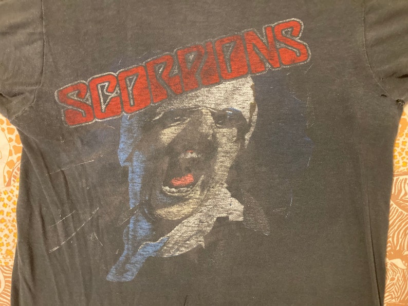 Original SCORPIONS vintage 1982 tour T SHIRT image 1