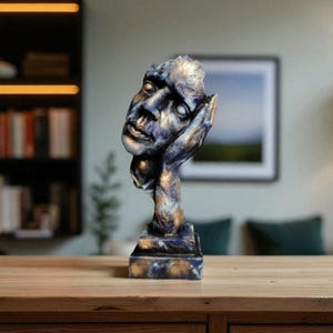 Handmade Abstract Face Sculpture – Colorful Resin Art Decor – 35 cm Modern Accent