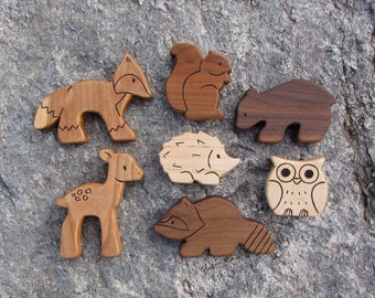 WOODLAND SET -  7 Wooden Toy Animals - Squirrel, Fox, Bear, Raccoon, Fawn, Hedgehog, Owl - Wood Toys - natural Waldorf toys