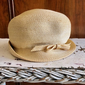 Vintage Nicholas Ungar hat. 1960s