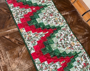 Bargello Christmas Table Runner