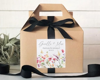 Out of Town Guest Boxes | Wedding Welcome Boxes | Wedding Welcome for Guests | Wedding Favor | Summer Flowers Label - Set of 6