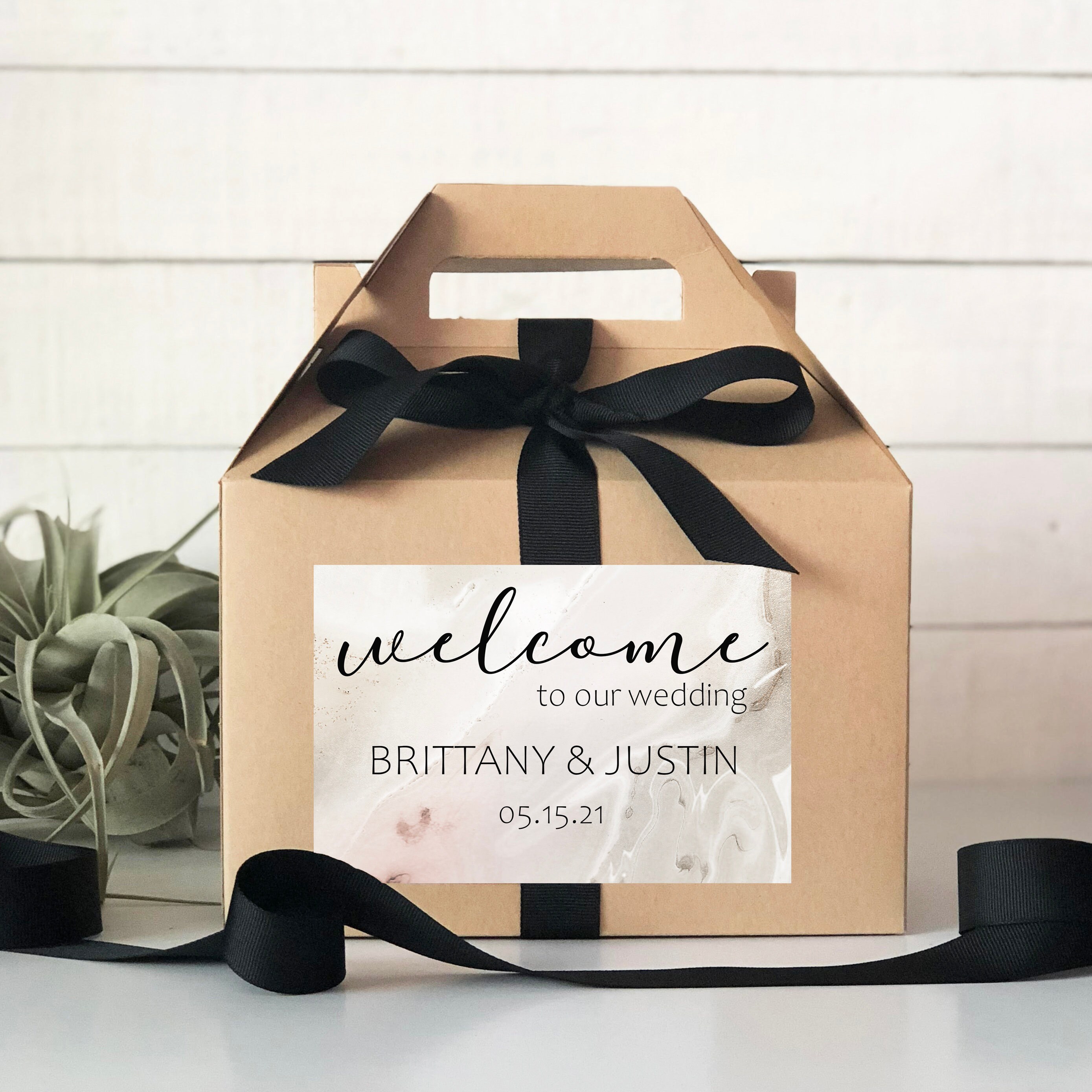 gifts for out of town wedding guests
