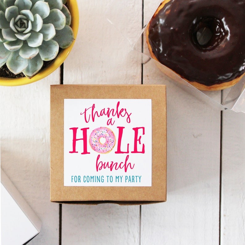 Donut Favor Boxes 12 Donut party favor Doughnut Box Personalized Favor Box Thanks a Hole Bunch Label Personalized Donut box