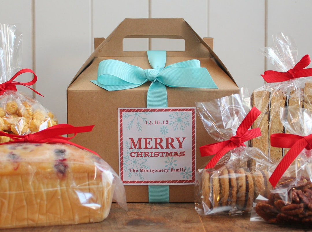 Set of 8 Holiday Gift Boxes Snowflake Label // Personalized Gift Boxes // Baked Goods Gift Boxes