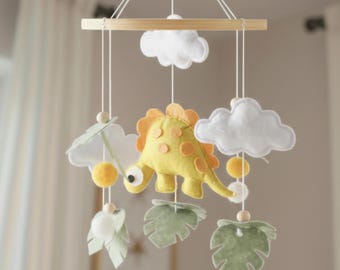Mobile pour berceau bébé dinosaure, mobile stégosaure en feutrine, décoration de chambre d'enfant feuilles et nuages, cadeau de naissance animaux, mobile pour berceau garçon