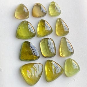 27.40 CT’s Tourmaline cabochons lot