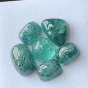 25 CTs Tourmaline cabochons lot