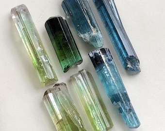 31 CT’s Tourmaline crystal lot