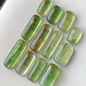 26.60 CT’s Green tourmaline cabochons lot