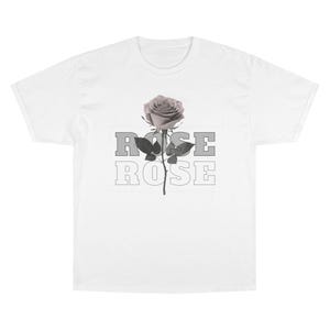 Camiseta gráfica de rosa