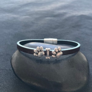 Paws-dog lover bracelet-leather bracelet-magnetic clasp-