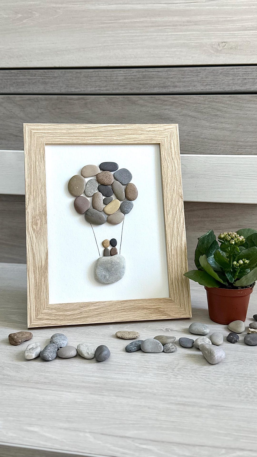 Pibble Balloon Hot Air Balloon Stone Art in Wooden Frame, Handmade Pebble Picture ...