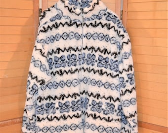 Chaqueta vintage, fuzzy Streetwear Blue & Earthy Pattern