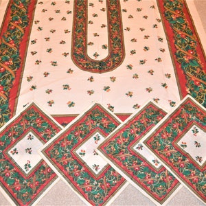 Vintage Tablecloth Christmas Fruit & Glam Plus Napkins