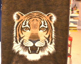 Vintage Tiger Blanket Fuzzy Rustic Retro