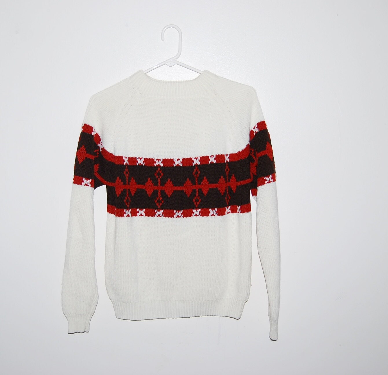 Vintage Sweater Tribal New Wave