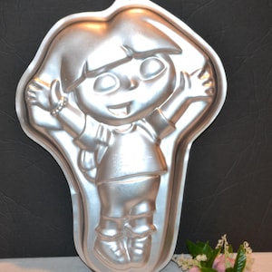 Vintage Wilton Cake Pan Dora Dora