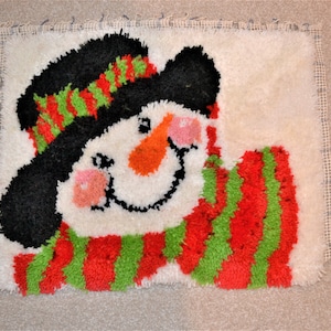 Vintage Latch Hook Winter Snowman Wall Hanging or  Rug