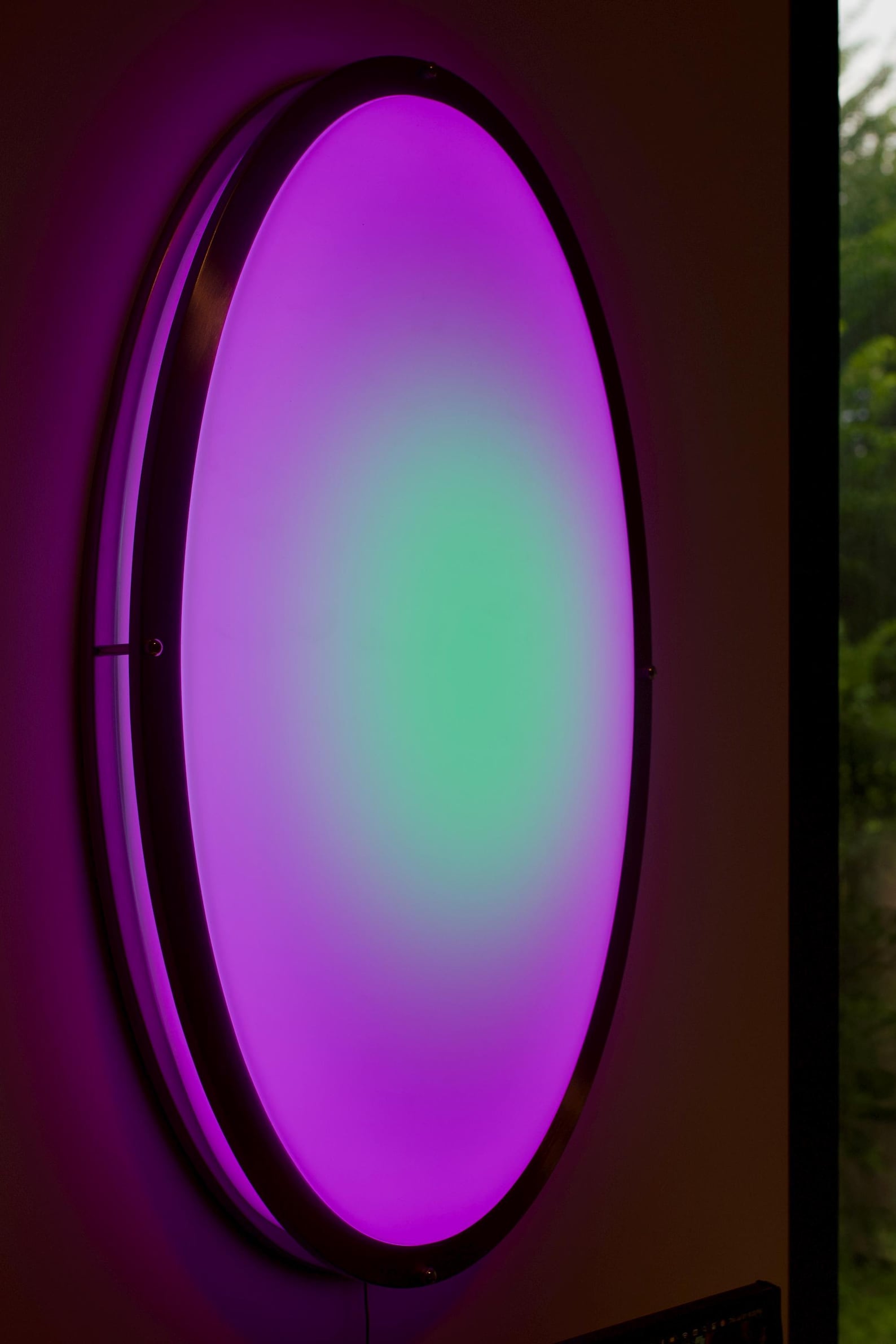 Modern Color-changing LED Wall Light – 32