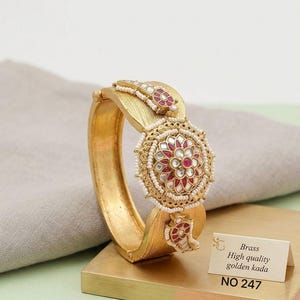 Antique Matte Gold Bracelet, Ruby South Indian Temple Jewelry, Traditional Kemp Stone Bangle, Vintage Kada Cuff, Bollywood Wedding Gift