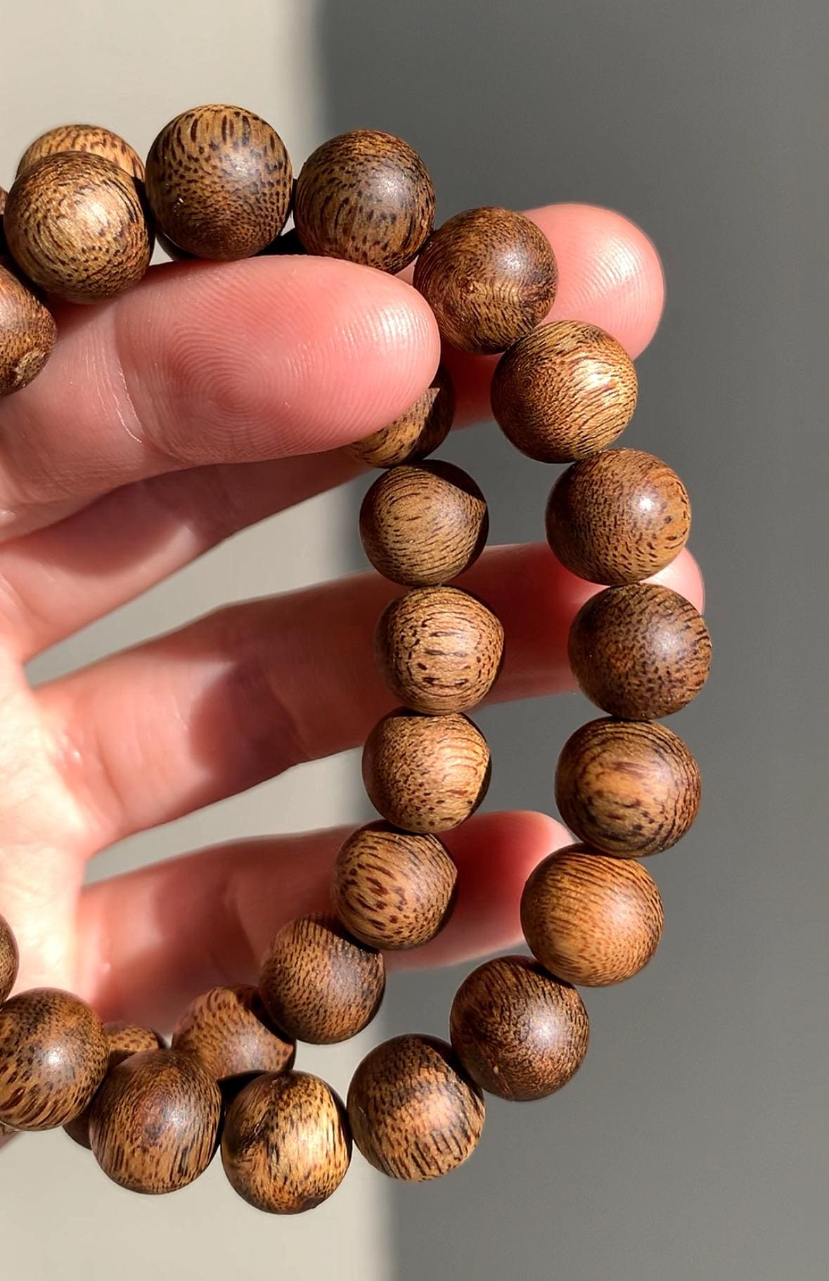 10MM AAAA+ Natural Kynam Agarwood Bracelet | Rare High-resin Green ...
