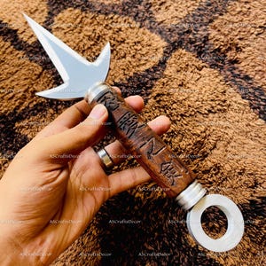 Ręcznie robiona replika japońskiego noża kunai | Kolekcjonerski nóż kunai inspirowany ninja ze skórzaną pochwą | Unikatowy grawerowany prezent dla niego