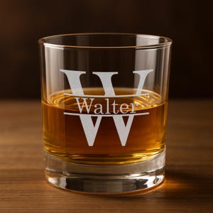 Personalized Monogram Whiskey Glasses – Engraved Glacier Base Bourbon Glass, Custom Barware for Groomsmen